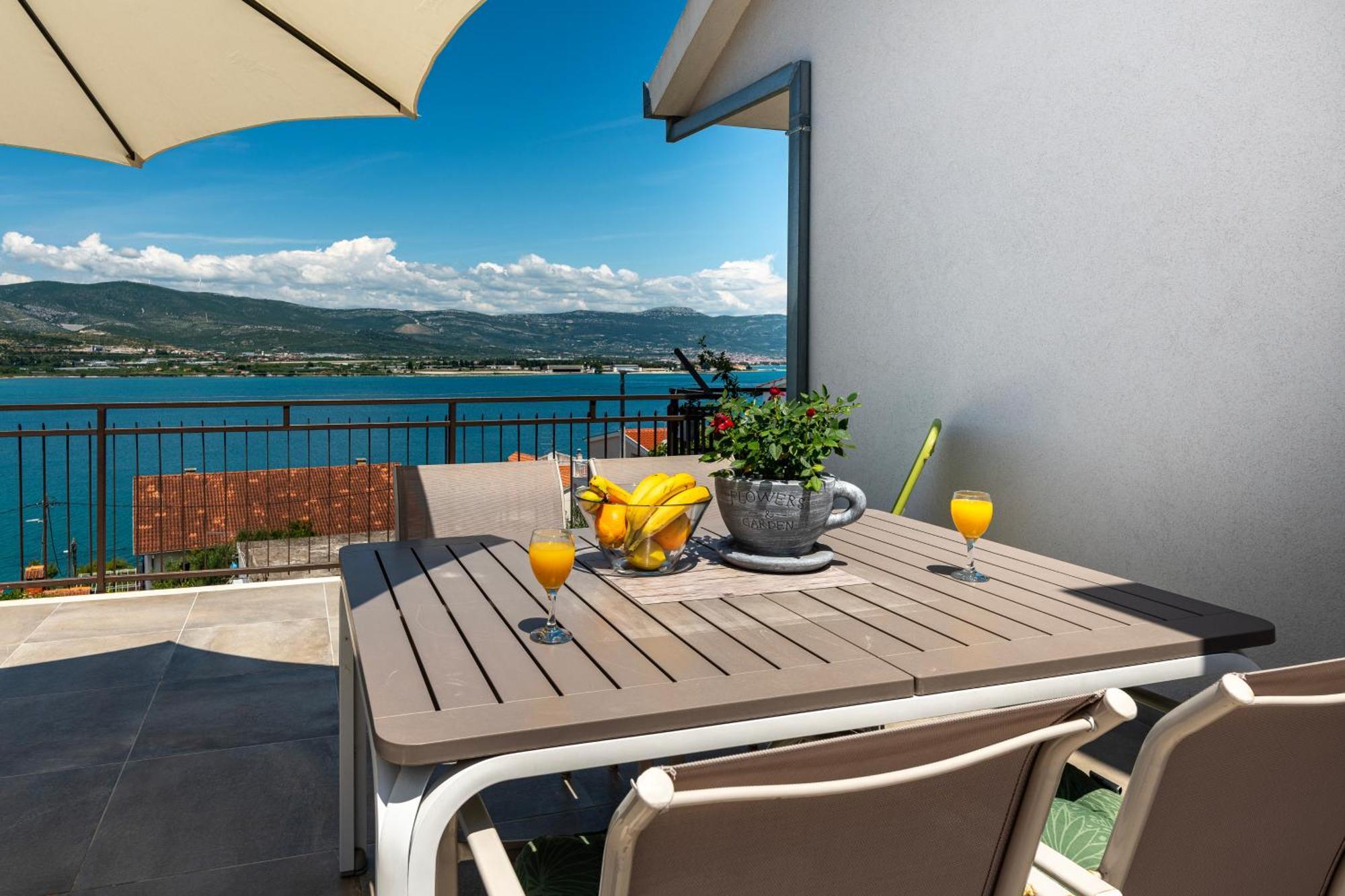 Apartments Bellezza Trogir Exterior foto